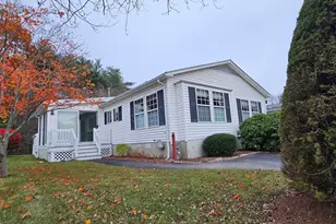 96 Trailwood Dr, Bridgewater, MA 02324 - Photo 9