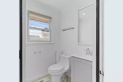 616 Centre St, Brockton, MA 02302 - Photo 11