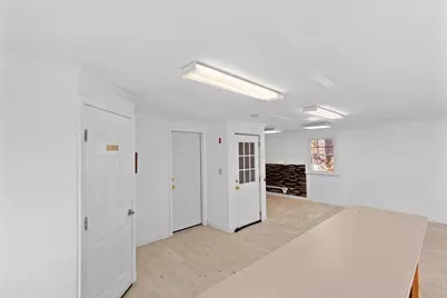 616 Centre St, Brockton, MA 02302 - Photo 3