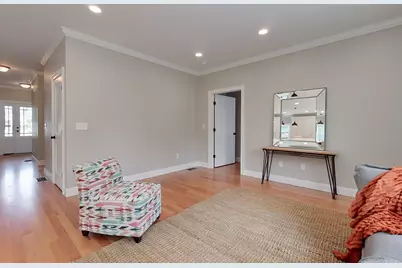 10 Pleasant St, Templeton, MA 01468 - Photo 13