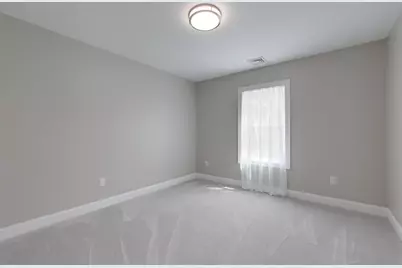 10 Pleasant St, Templeton, MA 01468 - Photo 29
