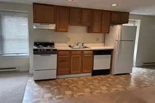 17 Maywood Ln, Woburn, MA 01801 - Photo 5