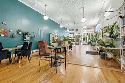 284 High St, Holyoke, MA 01040 - Photo 3