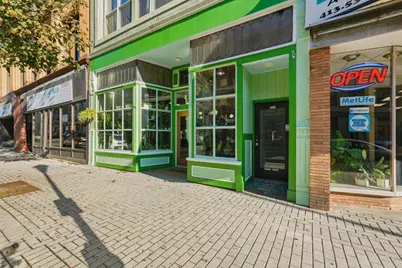 284 High St, Holyoke, MA 01040 - Photo 5