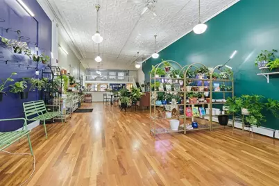 284 High St, Holyoke, MA 01040 - Photo 1