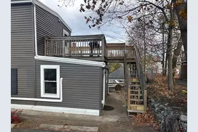 52 Pleasant St, Woburn, MA 01801 - Photo 29