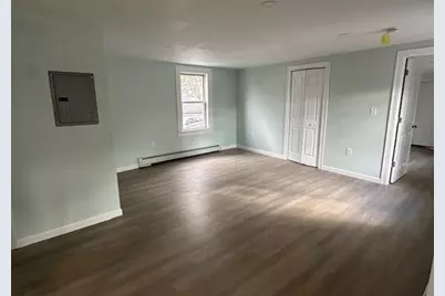 52 Pleasant St, Woburn, MA 01801 - Photo 5