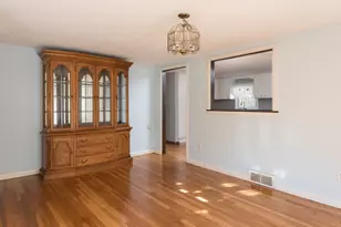 25 Lawrence Rd, Halifax, MA 02338 - Photo 9