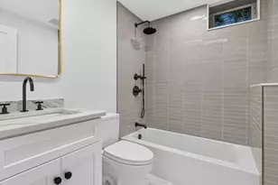 31 Houghton St, Somerville, MA 02143 - Photo 21