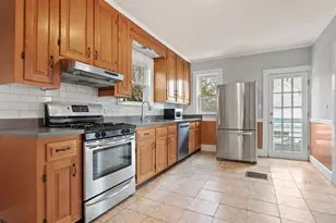 169 George St, Medford, MA 02155 - Photo 5