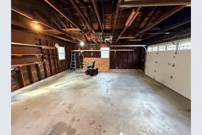 361 S Main St, Bellingham, MA 02019 - Photo 23