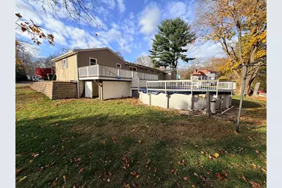 361 S Main St, Bellingham, MA 02019 - Photo 27