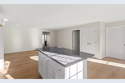 393 Court St. #1, Plymouth, MA 02360 - Photo 13