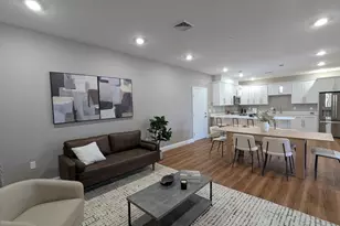 13 Nahant St, Lynn, MA 01902 - Photo 9