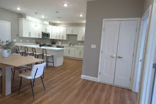 13 Nahant St, Lynn, MA 01902 - Photo 17