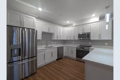 13 Nahant Street #4B, Lynn, MA 01902 - Photo 3