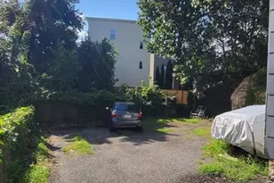 118 Gershom Ave, Lowell, MA 01854 - Photo 9