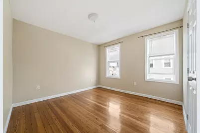 7 Tolman St #3, Boston, MA 02122 - Photo 5