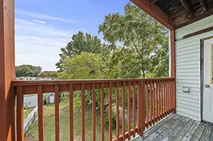 7 Tolman St, Boston, MA 02122 - Photo 11