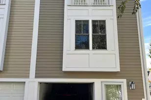 127 Harvey St, Cambridge, MA 02140 - Photo 27