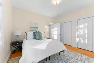 127 Harvey St, Cambridge, MA 02140 - Photo 17