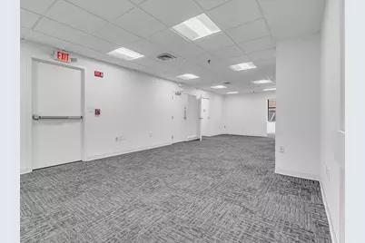 88 Broad St #302, Boston, MA 02110 - Photo 7