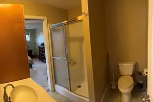 43 Birchland Ave, Springfield, MA 01109 - Photo 9