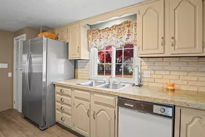 78 2nd Island Road, Webster, MA 01570 - Photo 3