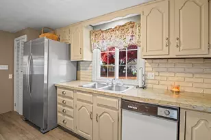 78 2nd Island Rd, Webster, MA 01570 - Photo 3