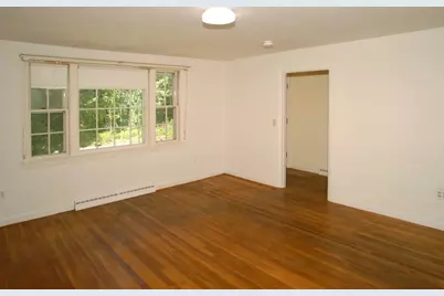 7 Howard St, Milford, MA 01757 - Photo 11