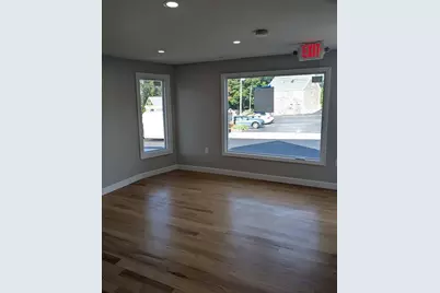 11 Main, North Andover, MA 01845 - Photo 3