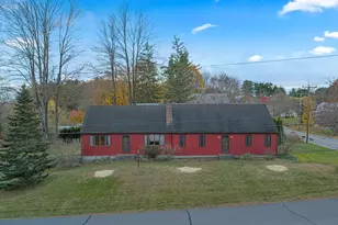 4 Pickett Ln, Greenfield, MA 01301 - Photo 1