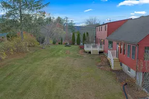 4 Pickett Ln, Greenfield, MA 01301 - Photo 5