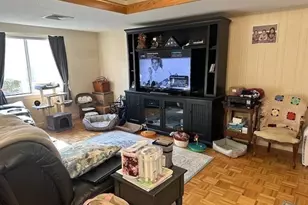 166 Place Ln, Woburn, MA 01801 - Photo 9