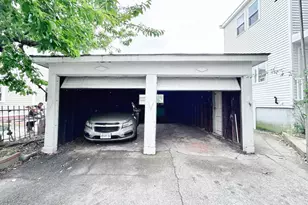 40 Spring Garden St, Boston, MA 02125 - Photo 13