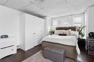 24 Adams St, Springfield, MA 01105 - Photo 5