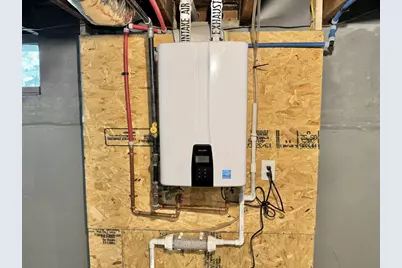 141 Washington St, Groveland, MA 01834 - Photo 13