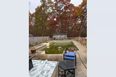 448 Nichols St, Fall River, MA 02720 - Photo 5