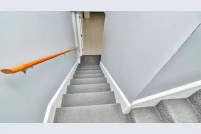 105 Pleasant St, Brockton, MA 02301 - Photo 11