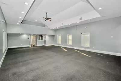 105 Pleasant St, Brockton, MA 02301 - Photo 3