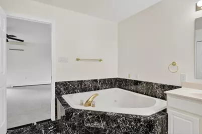 14 Pinehill Rd, Framingham, MA 01701 - Photo 27