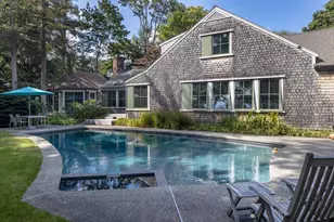 16 Vine St, Marion, MA 02738 - Photo 1