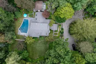 16 Vine St, Marion, MA 02738 - Photo 3