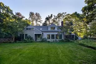 16 Vine St, Marion, MA 02738 - Photo 13