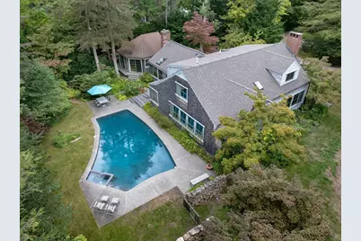 16 Vine St, Marion, MA 02738 - Photo 9