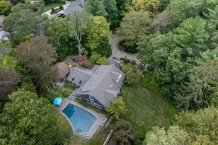 16 Vine St, Marion, MA 02738 - Photo 5