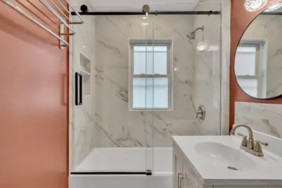 701 Hammond St #1, Brookline, MA 02467 - Photo 17