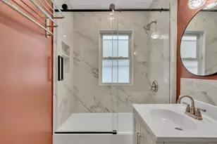 701 Hammond St, Brookline, MA 02467 - Photo 17