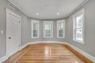 701 Hammond St, Brookline, MA 02467 - Photo 3