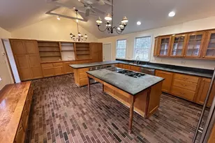 333 Dedham St, Dover, MA 02030 - Photo 5